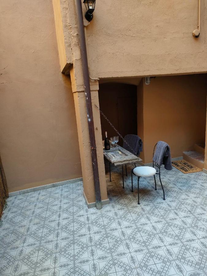 Il Sitarein Lägenhet Bologna Exteriör bild